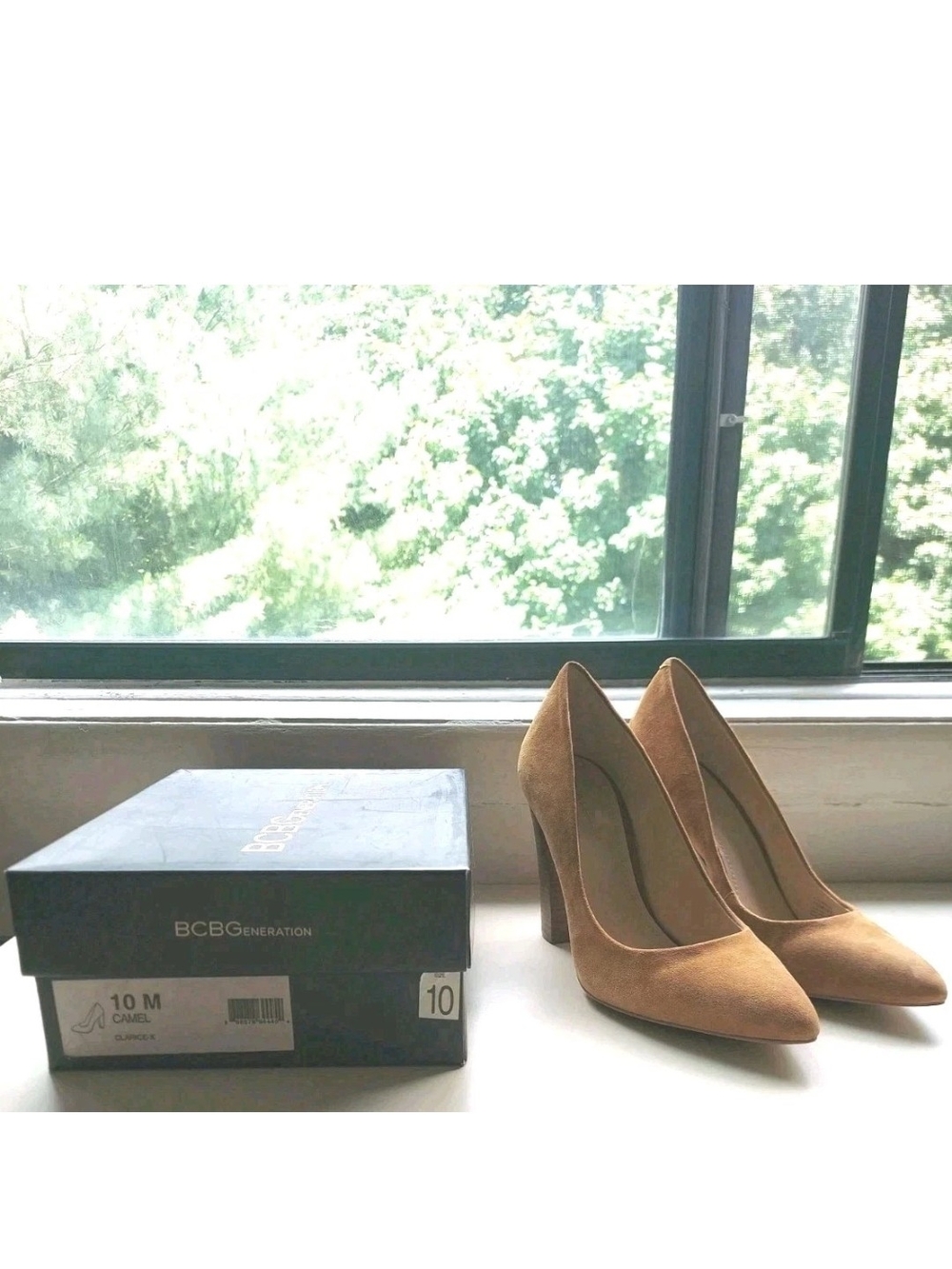 BCBGeneration Clarice Size 10 Suede Camel Tan Pointed Toe Block Heel Pumps
